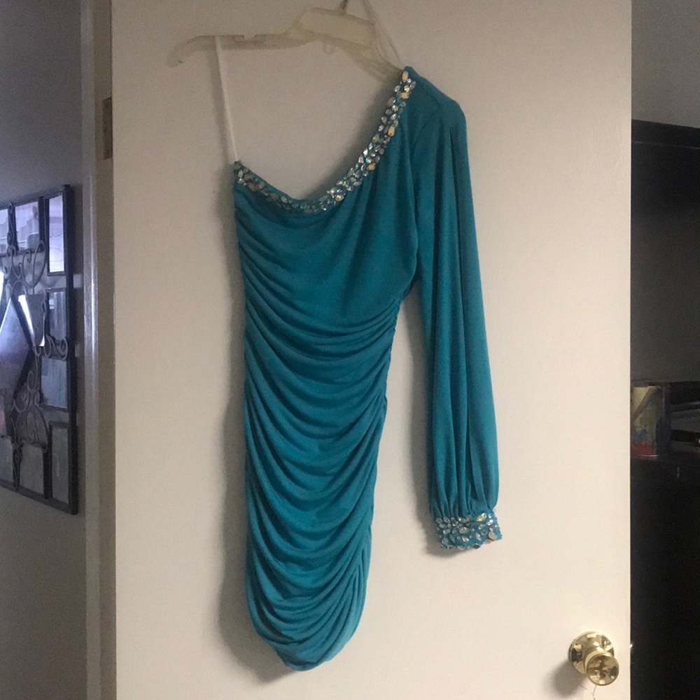 Size M Deb brand fitted teal dress.